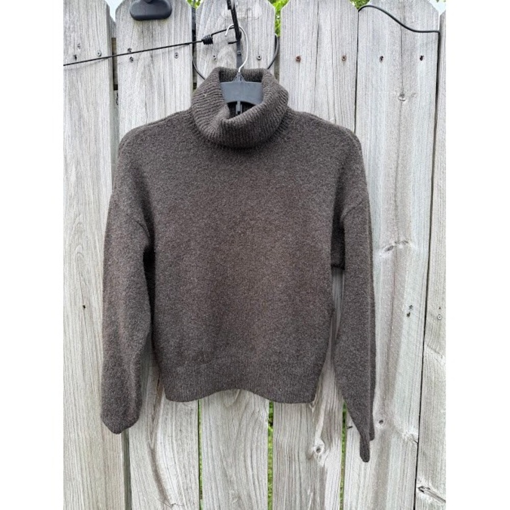 Cozy H&M Turtleneck Sweater Womens XS Brown Knit Wool Blend Pullover Relaxed Fit - Picture 5 of 6